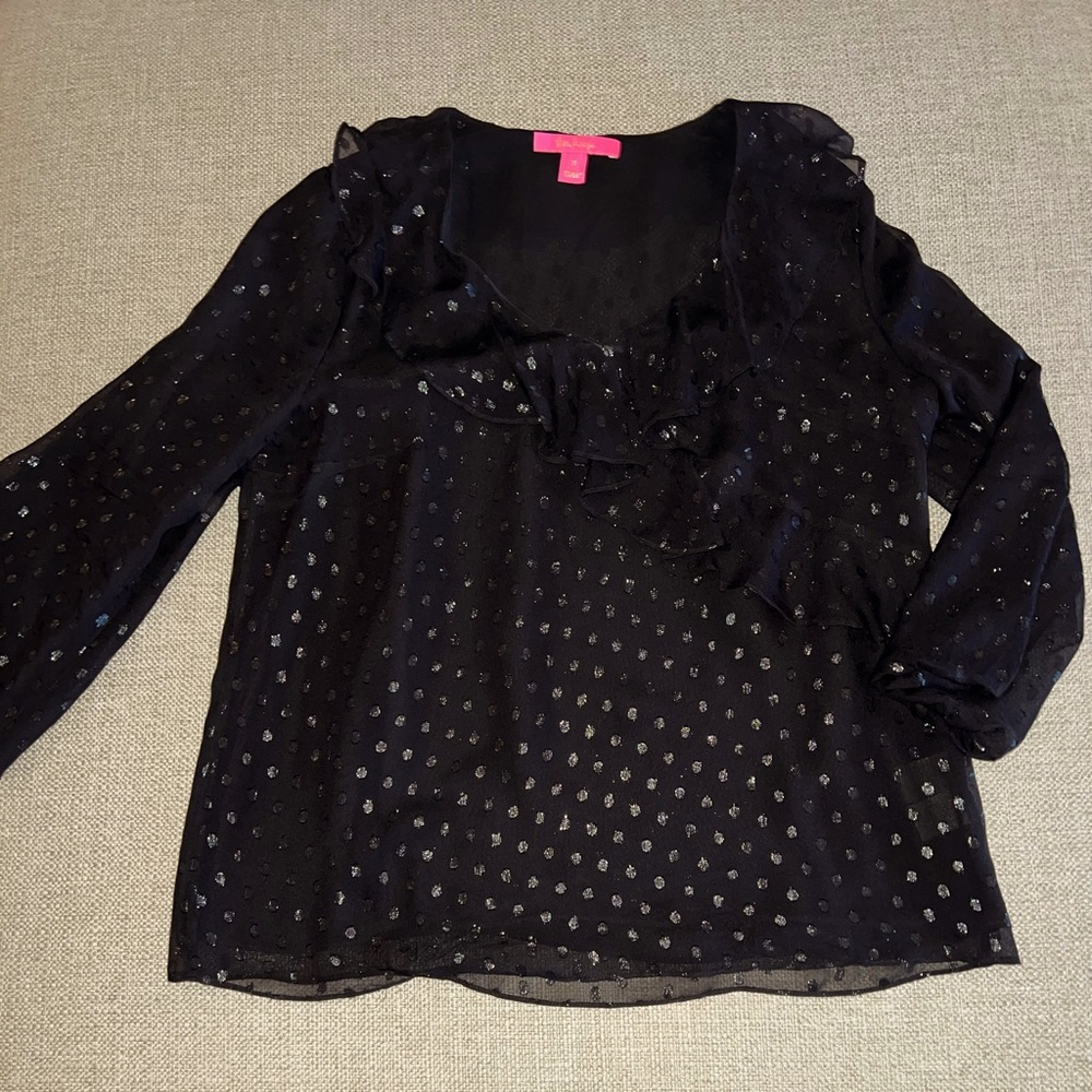 Lilly Pulitzer Olenna Silk Blouse.  Size Medium.  Like new, non-smoking home.